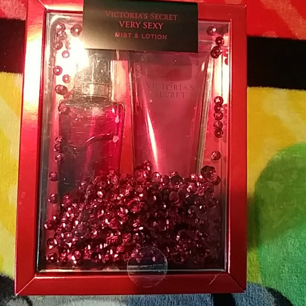 Very sexy mist and lotion with red beads